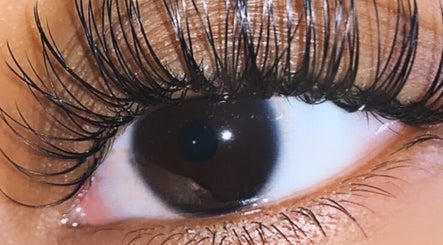 D.king Lashes/Aesthetics/Training