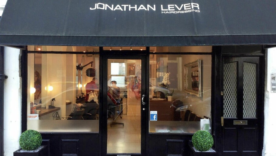 Jonathan Lever Hairdressing 1paveikslėlis