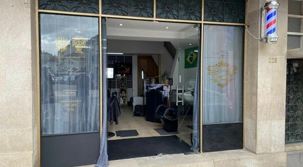 Barbearia Navalha de Ouro