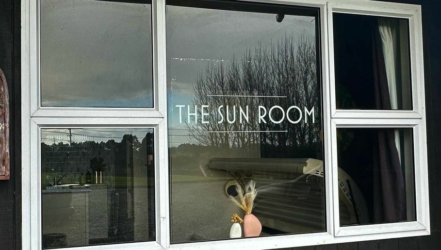 The Sun Room 1paveikslėlis