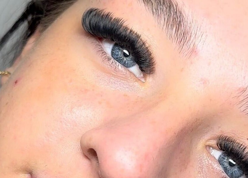 Close-up of eyelash extensions at Venus Studios, Kirkby In Ashfield, England, GB.