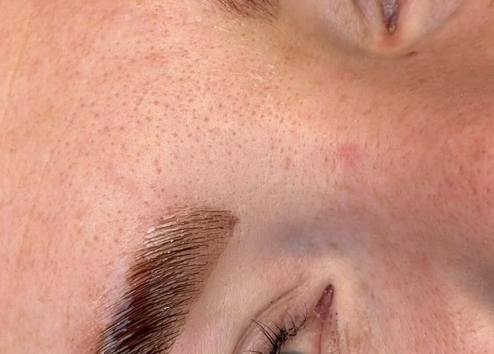 Perfectly shaped brows at Venus Studios, Kirkby In Ashfield, England, GB. Experience precision beauty services here.