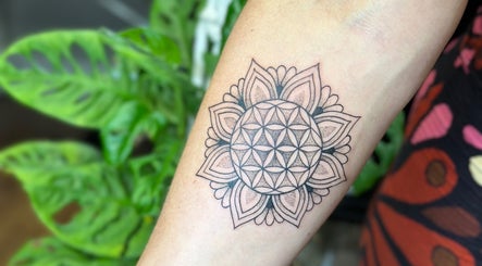Let Body Art