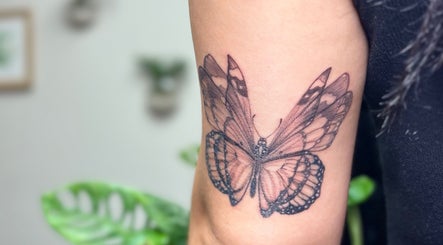 Gambar Let Body Art 3