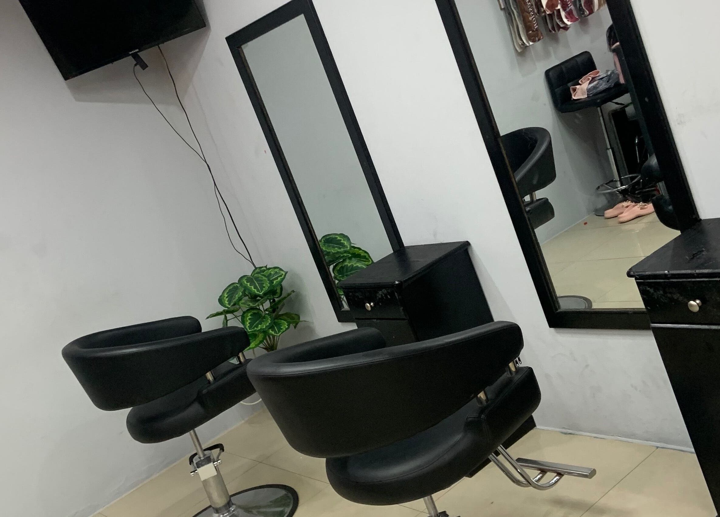 Chic styling chairs and mirrors at Keda Beauty Empire, Siparia, Siparia Regional Corporation, TT.
