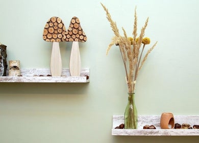 Elegantna zidna dekoracija u Dodirom Do Zdravlja - Yoga and Bodywork, Zagreb, Grad Zagreb, HR.