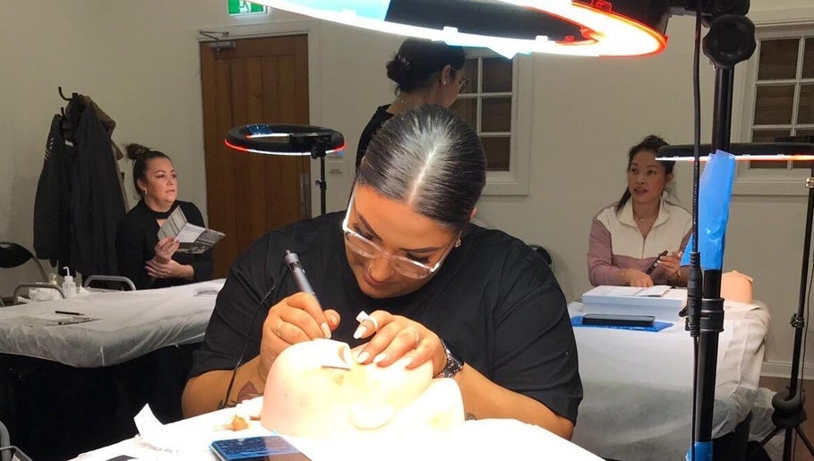 Gambar L'amorè Beauty Training Academy 1