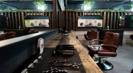 Immagine 3, Skulpt Hair Replacement