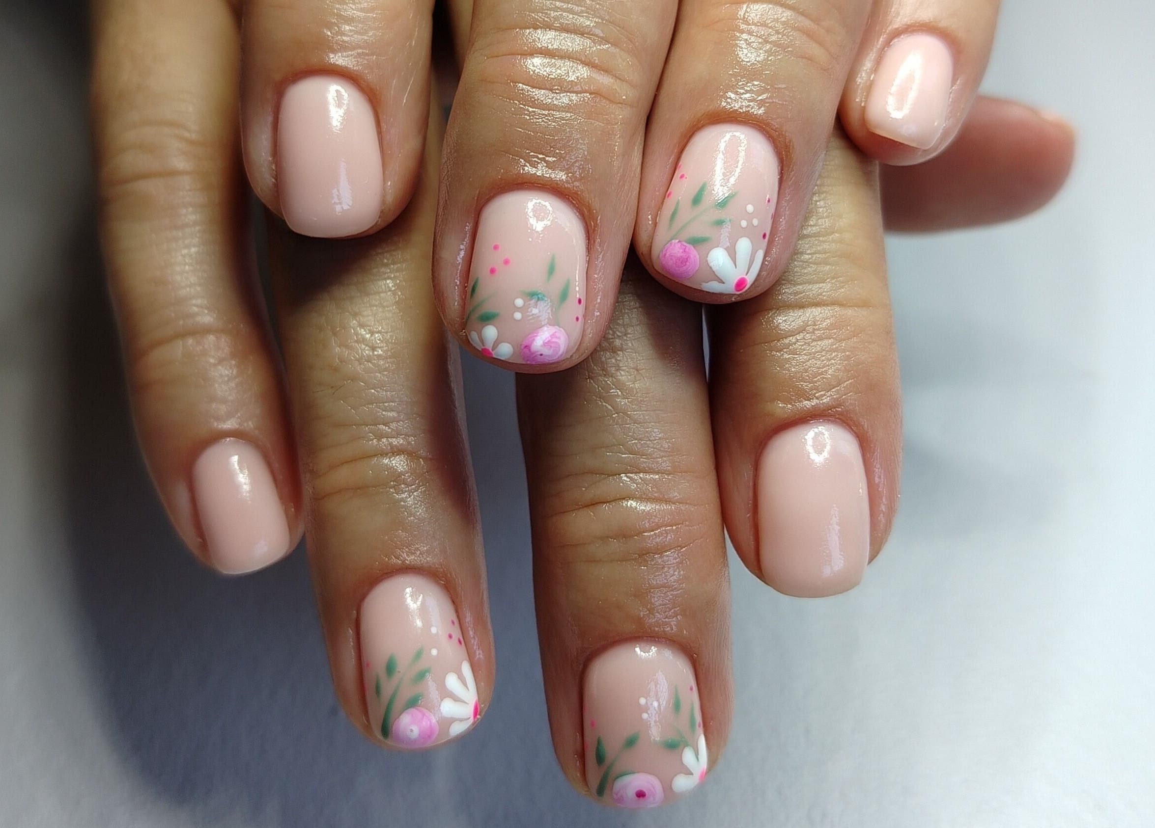 Beautiful floral nail art at Nailed by Lue in Riversdale, Western Cape, ZA.