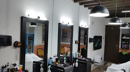 583 Barber Shop, bilde 3