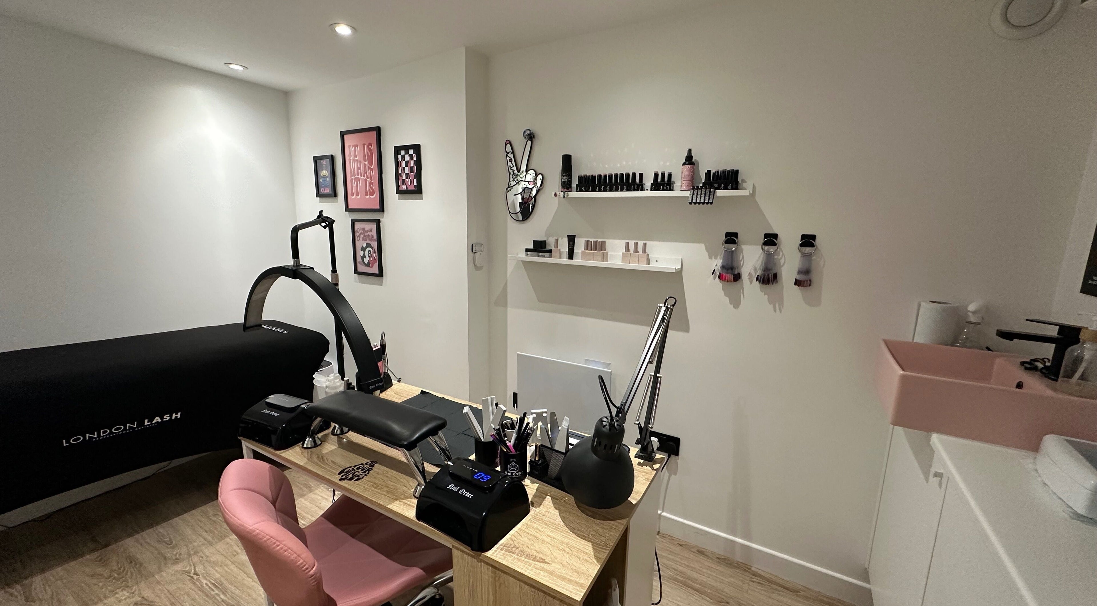 Cured by Beth beauty room in Edinburgh, Scotland, GB showcasing modern decor and nail station.