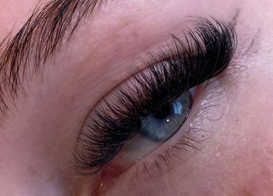 Close-up of expertly applied eyelash extensions at ILash by Lupe in Knoxville, Tennessee, US.