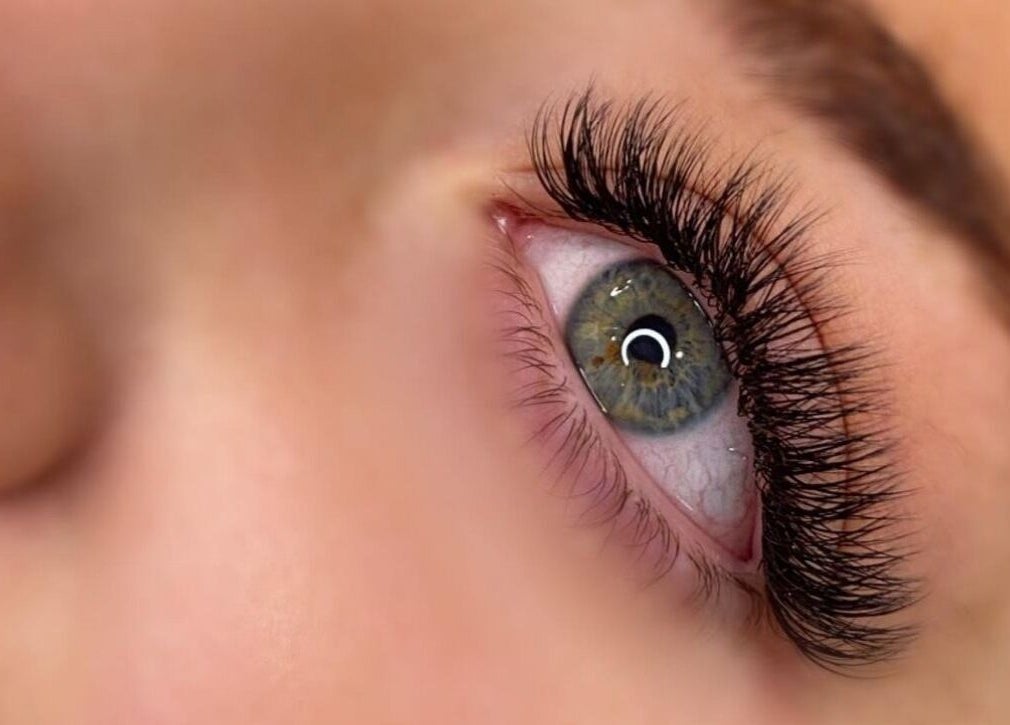 Close-up of a styled eyelash at Em’s Lashes and Beauty, Lowestoft, England, GB.
