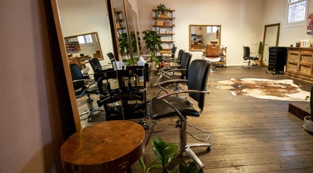 Stanley and Co Salon