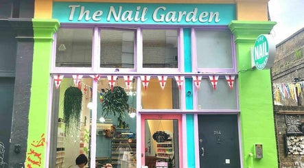 The Nail Garden Shoreditch image 3