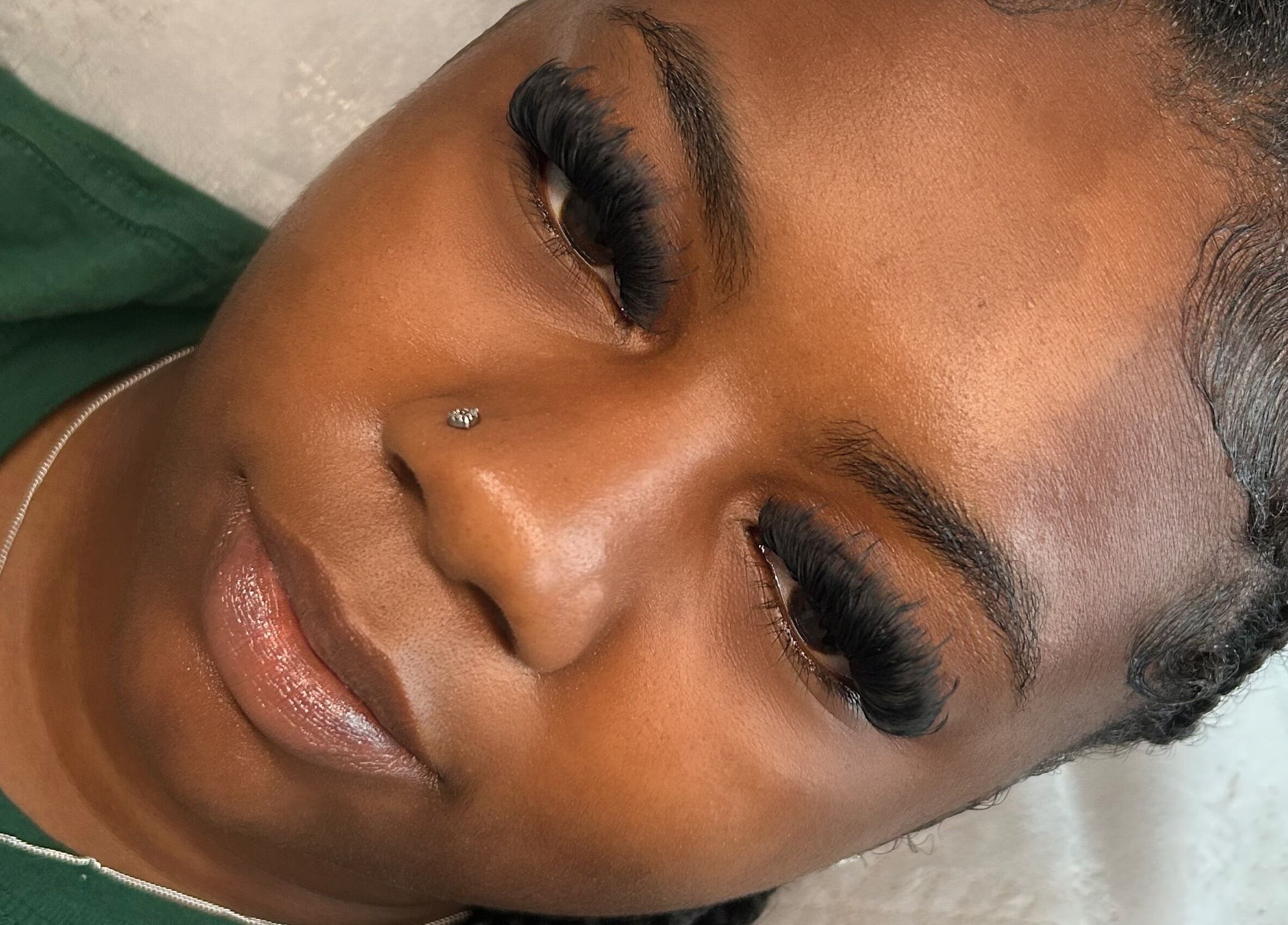 Close-up of elegant eyelash extensions at Icey Pearlz, Catoosa, Oklahoma, showcasing beauty enhancement.