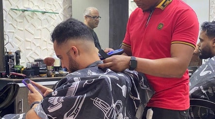 Jr barber