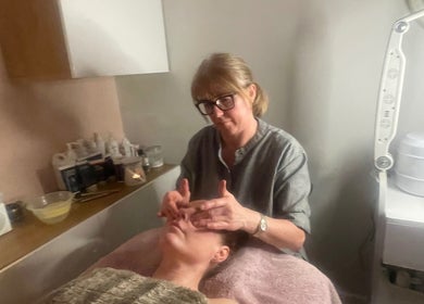 Facial treatment at Amanda’s Skin and Laser Lounge, Chadderton, England, GB. Expertly soothing atmosphere.