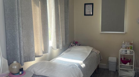 Beauty Works by Rosie