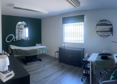Tranquil treatment room at Everlong Nails and Beauty in Little Horwood, GB, with cozy decor and natural light.