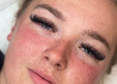 Close-up of enhanced lashes at Beauty Dolls, Basingstoke, England, GB offering premium beauty services.