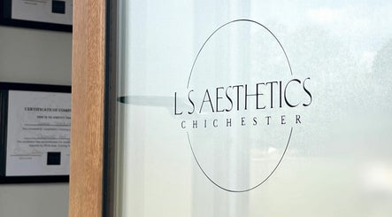 L S Aesthetics Chichester billede 3