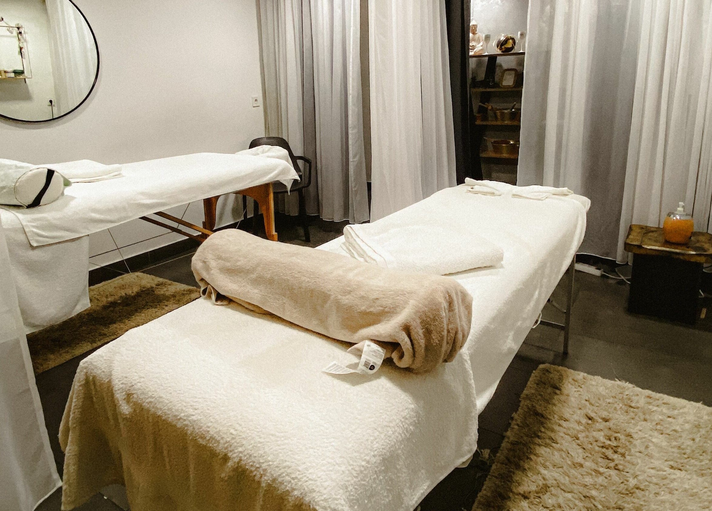Tranquil massage room at Classics of Massage Spa, Dubrovnik, Dubrovačko-neretvanska Županija, HR with soft lighting.