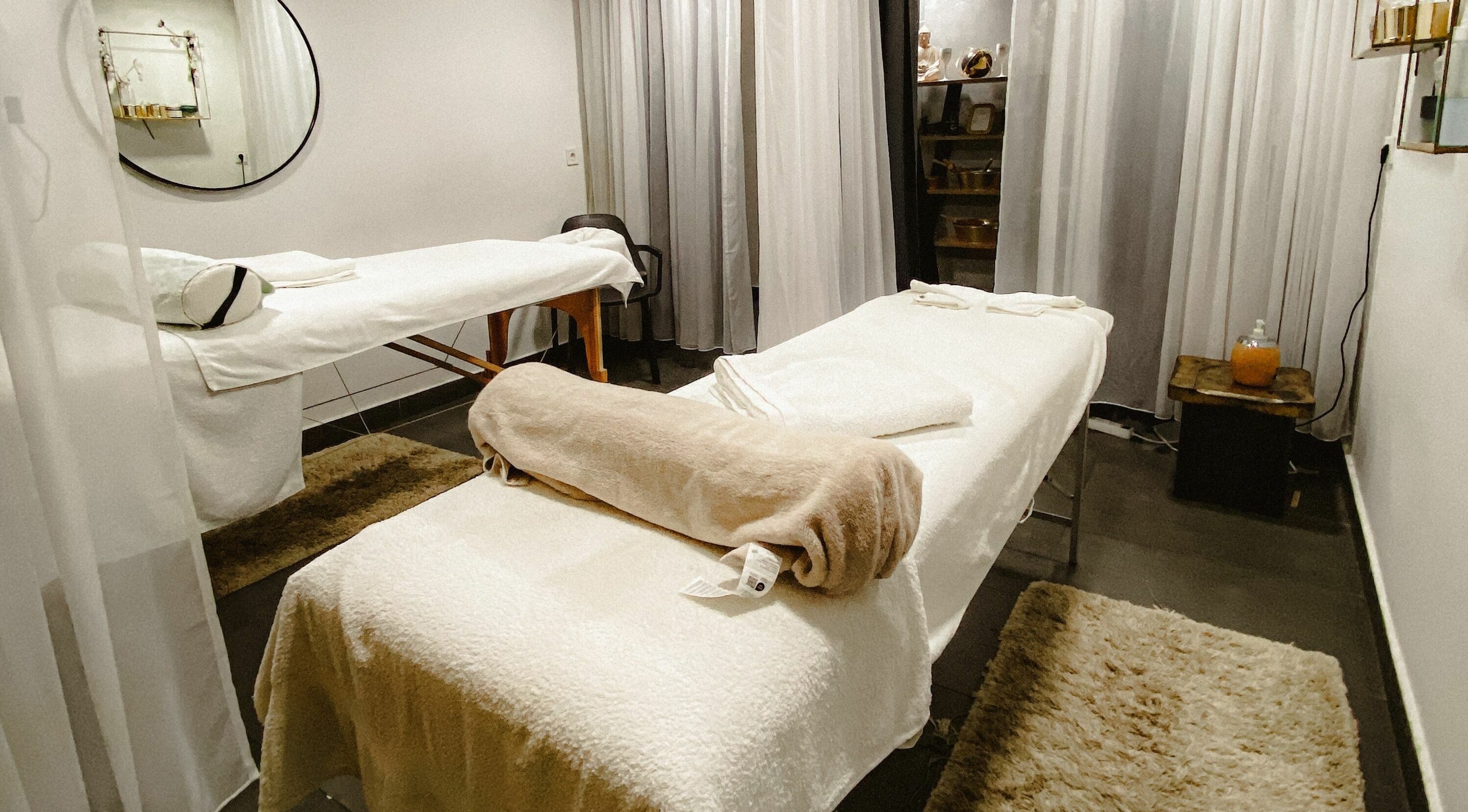 Tranquil massage room at Classics of Massage Spa, Dubrovnik, Dubrovačko-neretvanska Županija, HR with soft lighting.