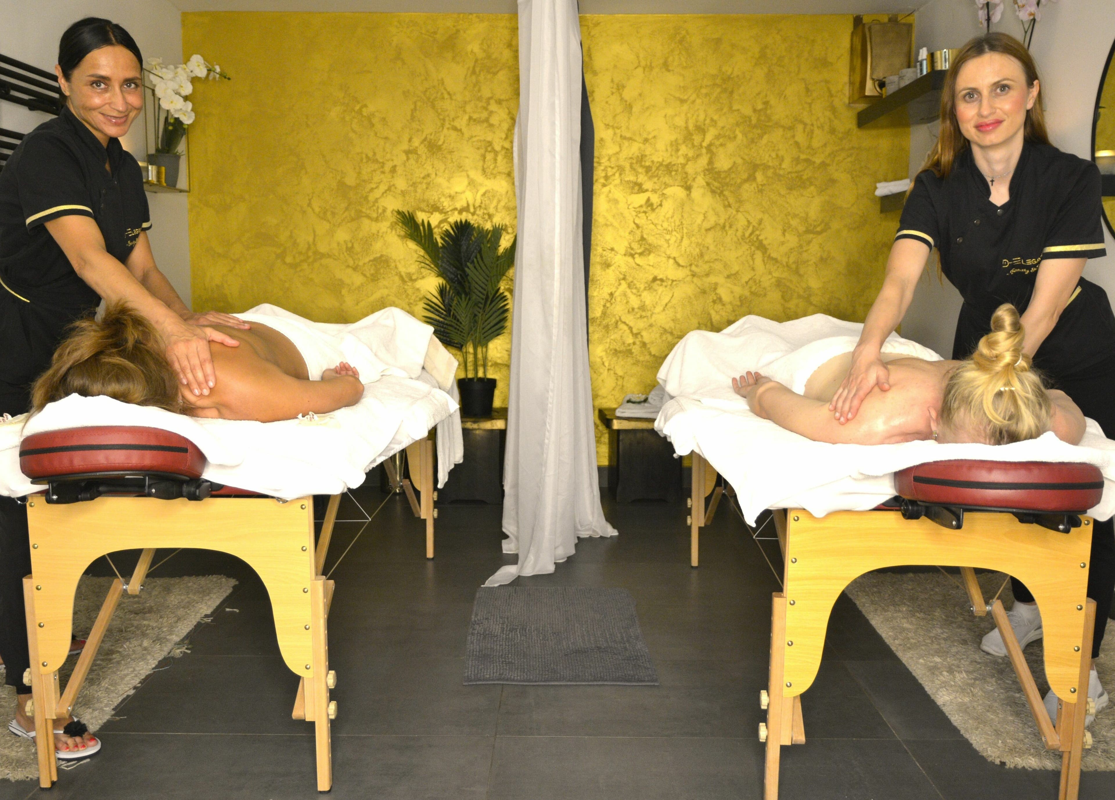 Relaxing massage at Classics of Massage Spa, Dubrovnik, Dubrovačko-neretvanska Županija, HR in a cozy, calming room.