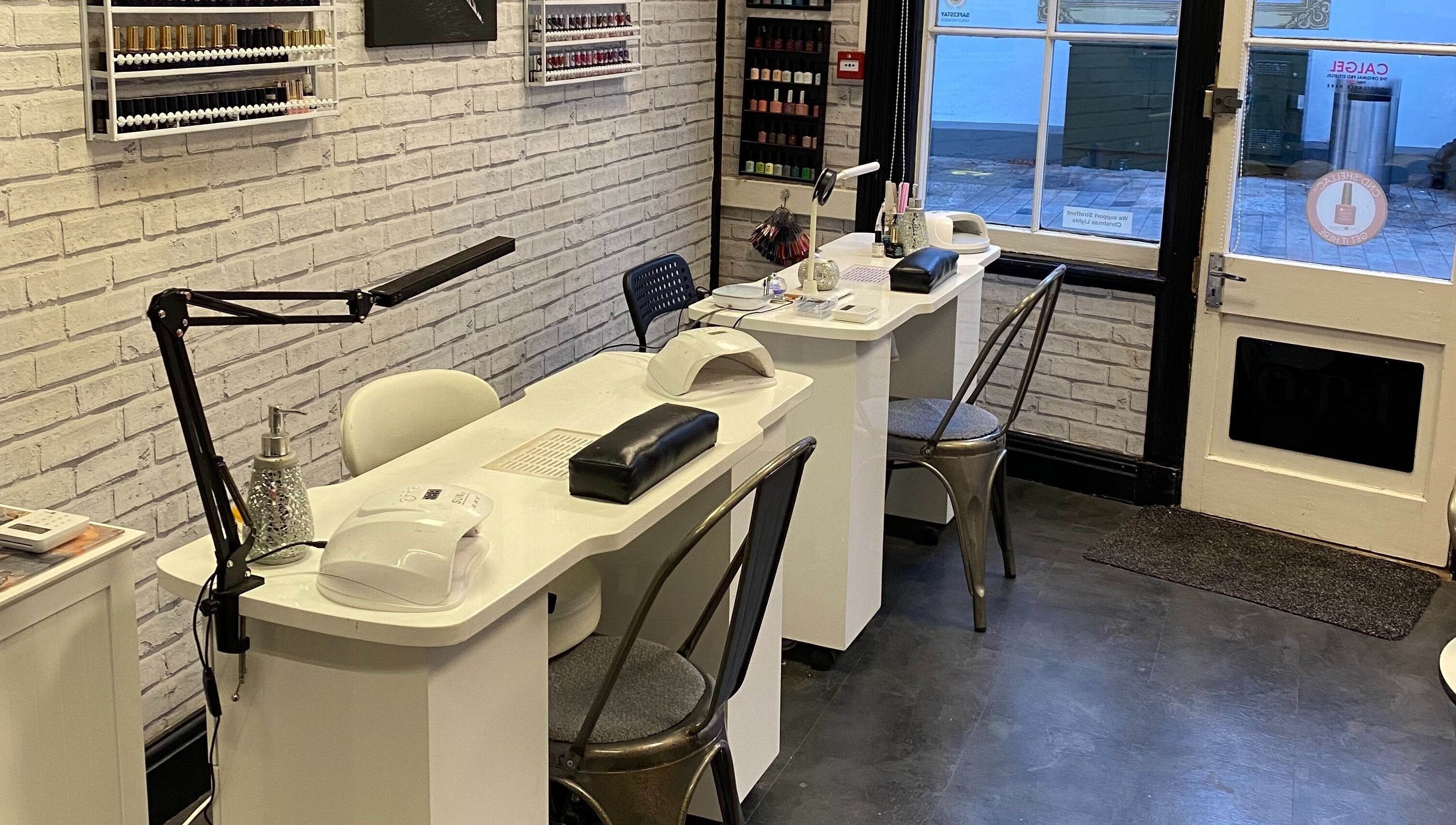 Modern nail service stations at The Nail Studio, Stratford-upon-avon, England, GB.