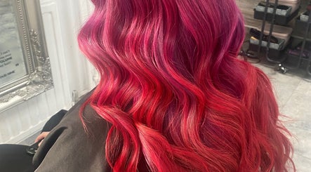 Εικόνα Taylored Hair 2