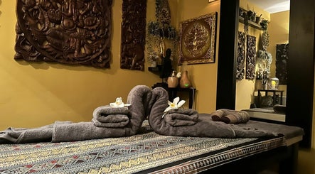 Sukhothai Thai Massage & Spa kép 2
