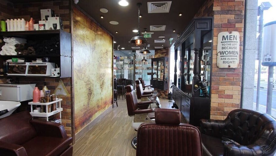 Fade & Shave Barbers Princess Tower, Dubai Marina, bilde 1