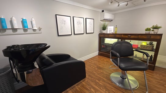 Kathryn Sutherland Hairstyling