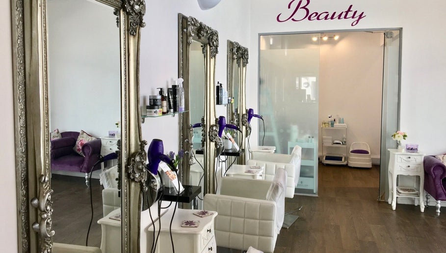 Beauty image 1