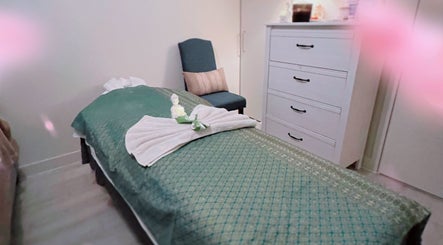 Tranquil massage room at Gussanova Thai Massage Therapy, London, England, GB.