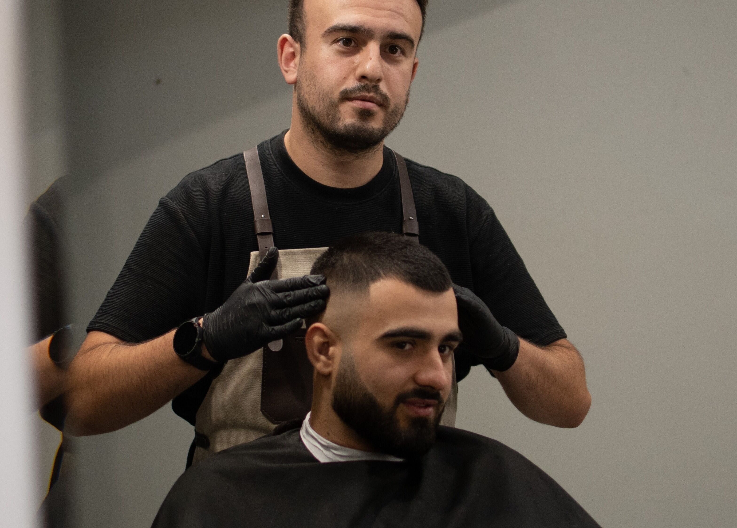 Подстриг в PRIVATE Barbershop, Варна, Варна, BG с професионален бръснар.