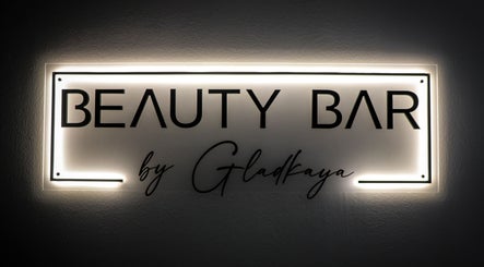 Beauty Bar by Gladkaya