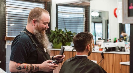 Beck's Barbershop