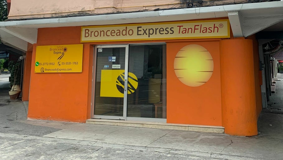 Immagine 1, Bronceado Express