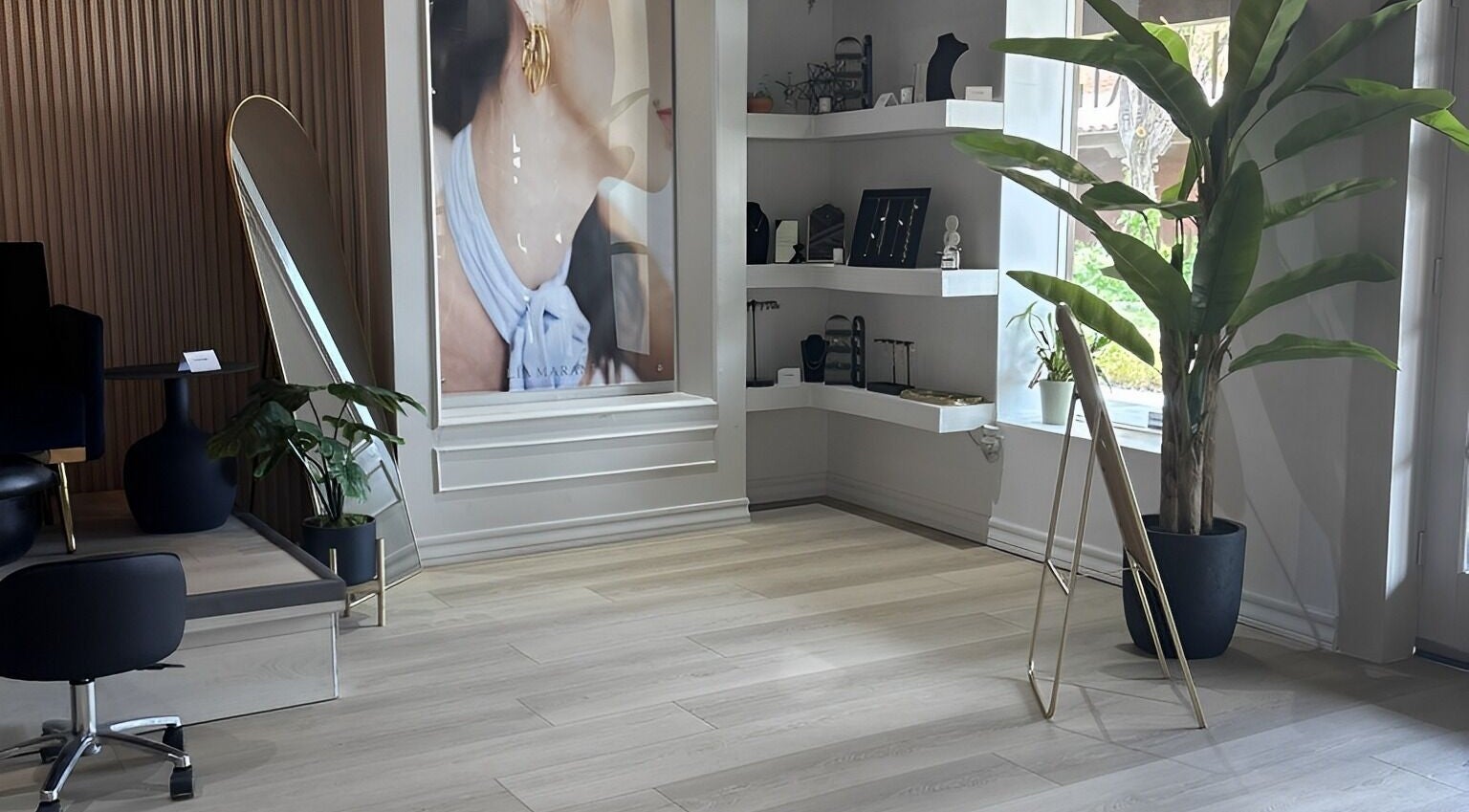 Chéri Nails and Spa's modern interior with decor and plants in El Paso, Texas, US.