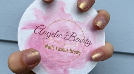 Angelic Beauty - Nails Lashes Brows imagem 2