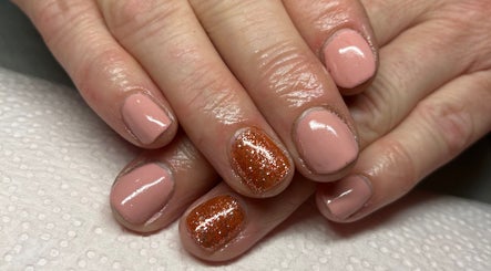 Angelic Beauty - Nails Lashes Brows