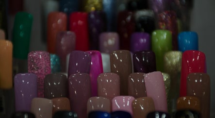 Passion Nails & Lashes billede 2