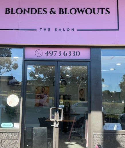 Blondes & Blowouts afbeelding 2