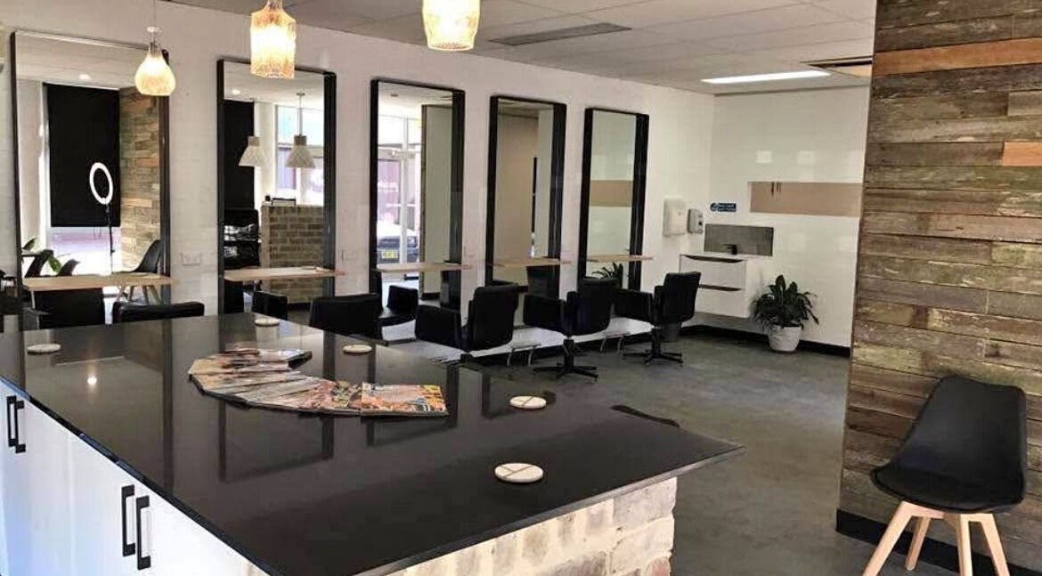Modern salon interior at Blondes & Blowouts Tuggerah, Tuggerah, New South Wales, AU with chic decor.