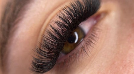 Lash’d by G imagine 2