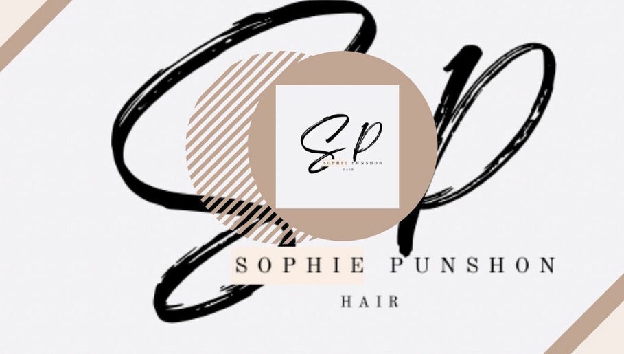 Sophie Punshon Hair imagem 1