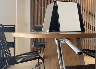 Interiores modernos en Zane Hair Designer Studio Guemes Mdq, Mar del Plata, Provincia de Buenos Aires, AR.