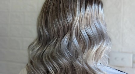 Wilde Style Hair imaginea 2